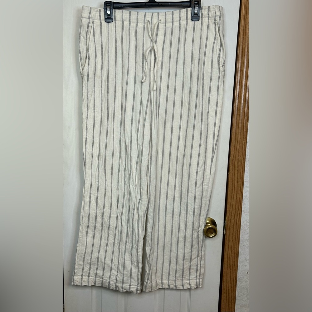 GAP Striped Lounge Pajama Pants Cream Gray Large NWOT Drawstring Soft
